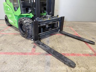 Four wheel front forklift Hangcha XC50i - 6
