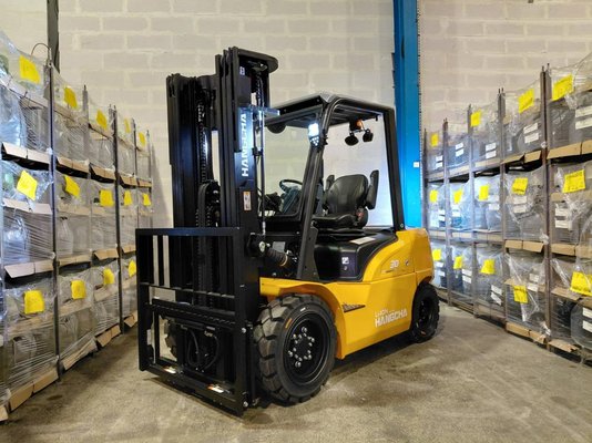 Electric forklift truck Hangcha XE30i (CPD30-XEY2HA-SI) - 1