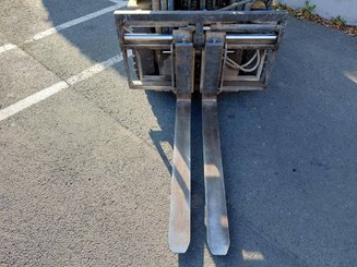 Four wheel front forklift Caterpillar GP20N