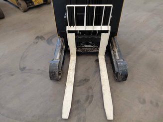 Reach truck Yale MR14