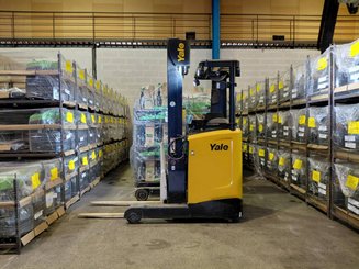 Reach truck Yale MR10E