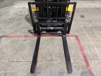 Four wheel front forklift Hangcha XE25Hi ( CPD25-XEY2H2-SI )
