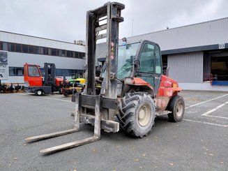 All-terrain forklift Manitou MC50
