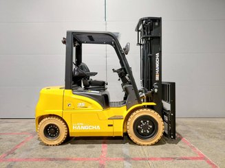 Four wheel front forklift Hangcha XE35i (CPD35-XEY2HA-SI)