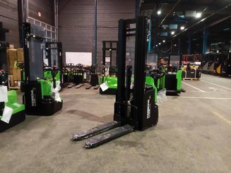 Pedestrian pallet stacker Hangcha CDD20 XT1-SI