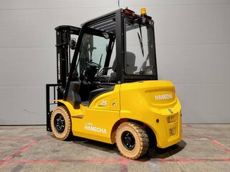 Four wheel front forklift Hangcha XE25i