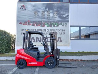 Four wheel front forklift Hangcha XF25D-2 (CPCD25-X2H7F1)