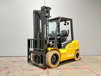 Four wheel front forklift Hangcha XE35i (CPD35-XEY2HA-SI)