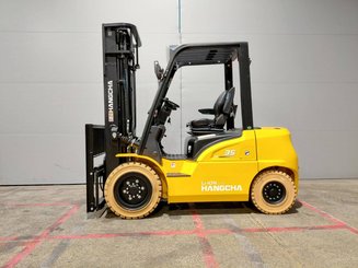 Four wheel front forklift Hangcha XE35i (CPD35-XEY2HA-SI)