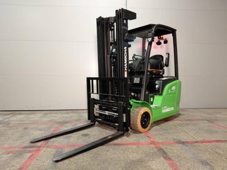 Three wheel front forklift Hangcha XC3-20i (CPDS20-XCY2G-SI)