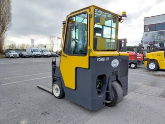 Multidirectional sideloader Combilift C4000