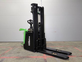 Stacker truck with folding platform Hangcha CDD16-XT1S-SiL