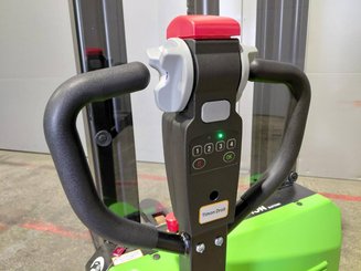 Pedestrian pallet stacker Hangcha CDD15-A2MC2-ISZ