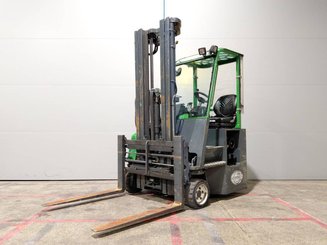 Four-way forklift Combilift COMBI CB2500